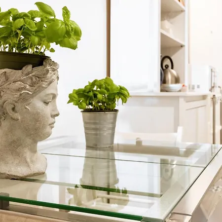 Elegant Design Apt Porta Venezia Apartment *